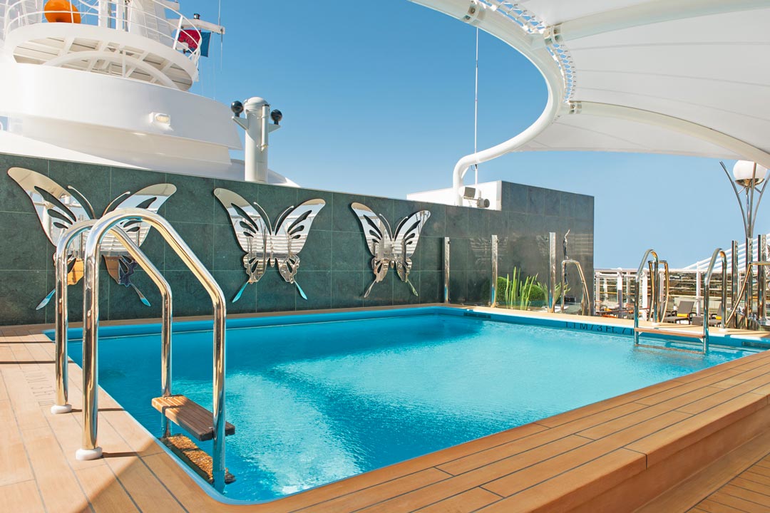 MSC Yacht Club: One Pool